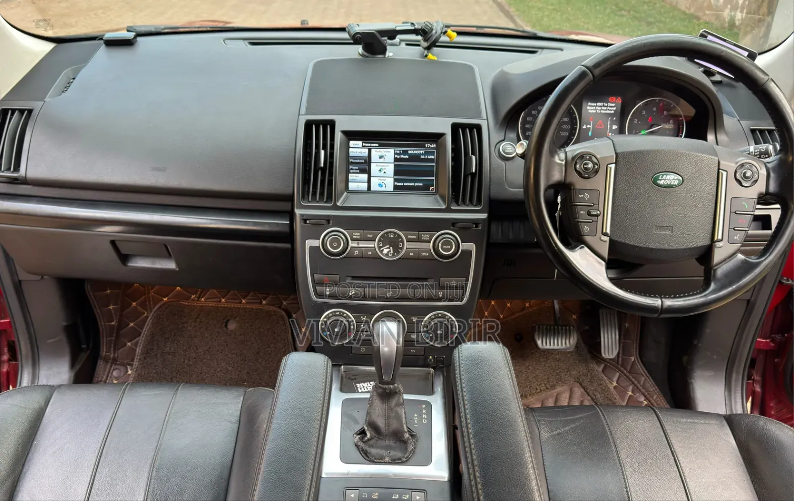 Land Rover Range Rover 2012 Red