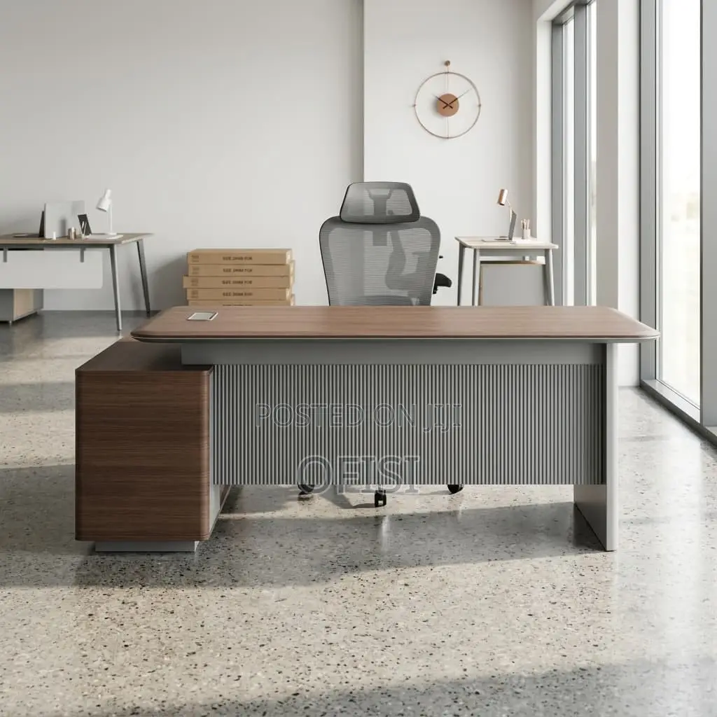 Office Desk; 1.6m Wooden Director Desk