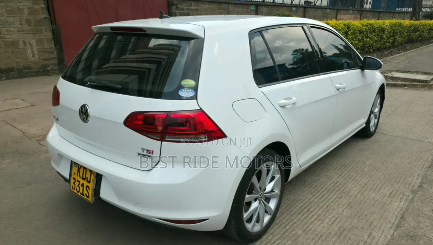 Volkswagen Golf 2015 White