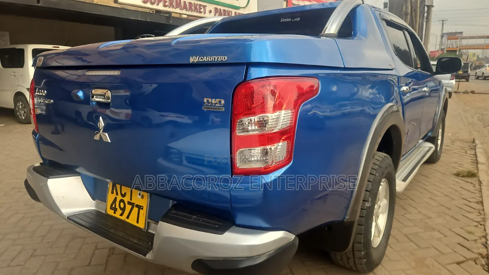 Mitsubishi L200 2018 Blue