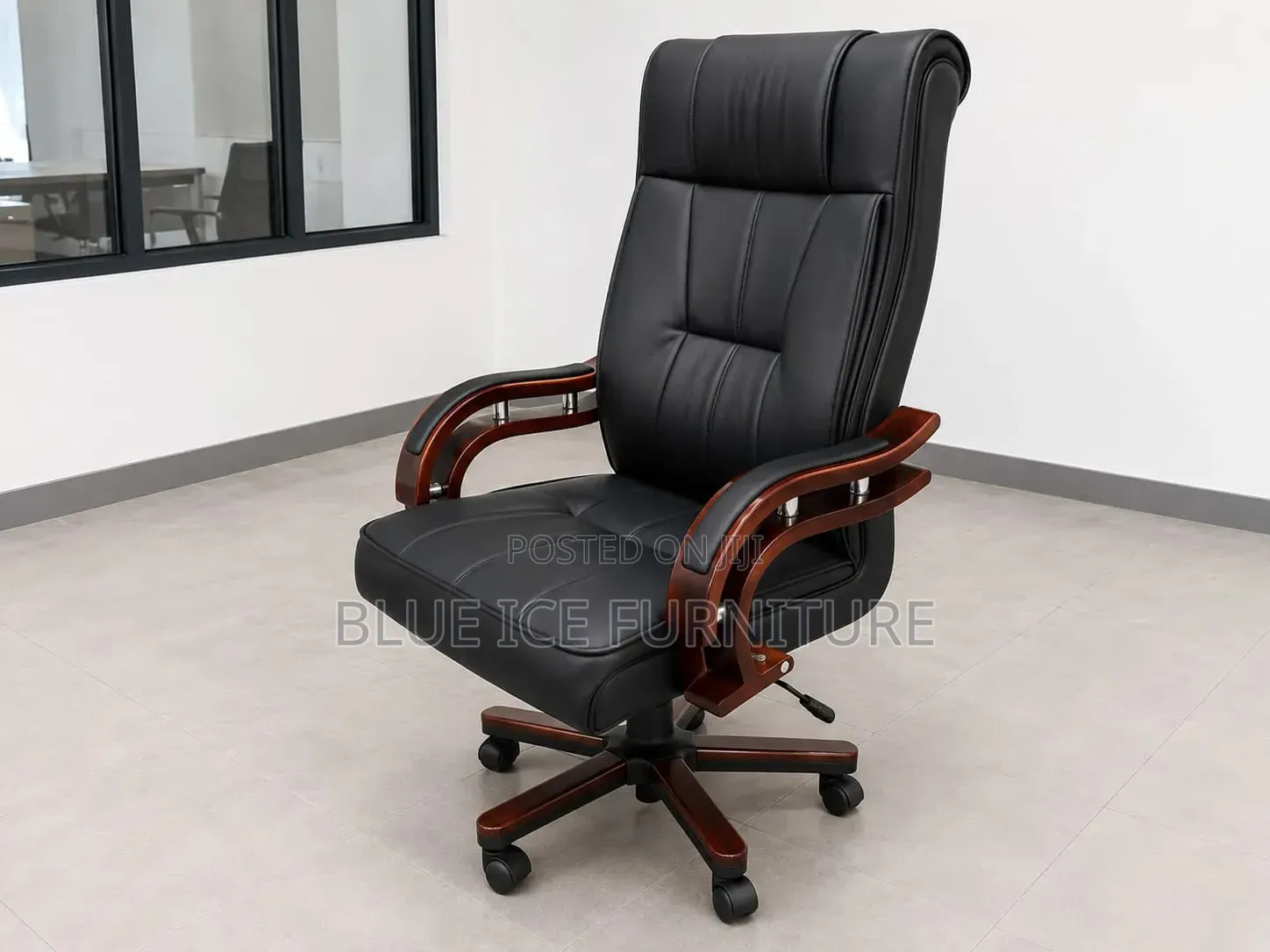 Premium Ergonomic Office Leather Chair