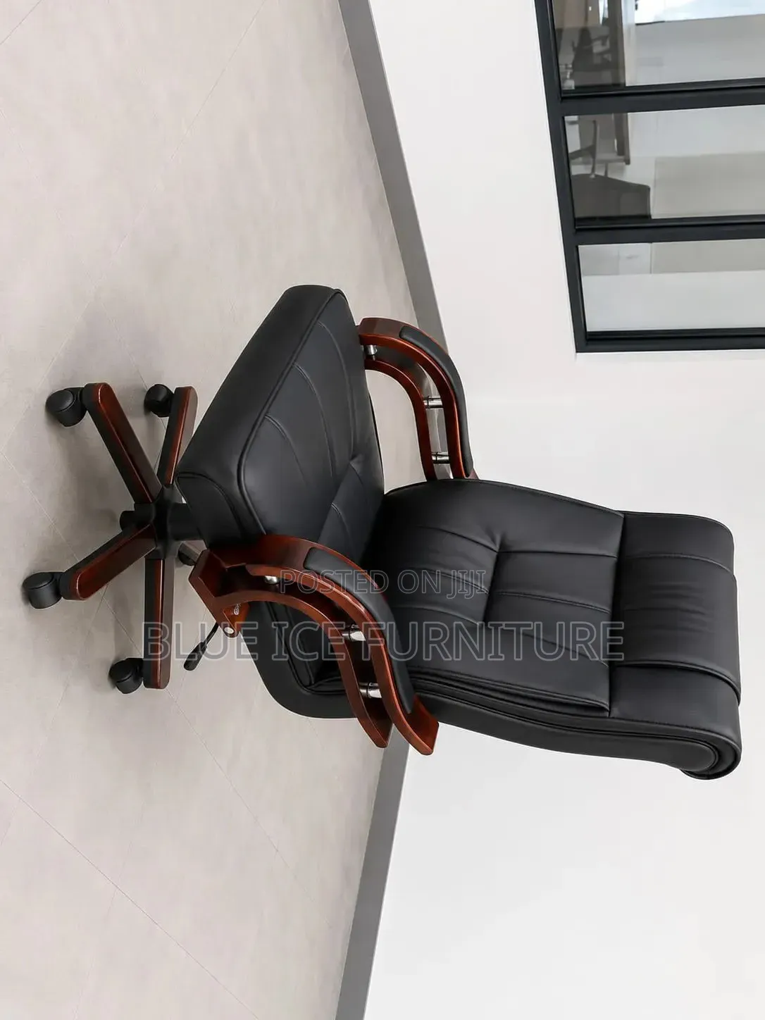 Premium Ergonomic Office Leather Chair