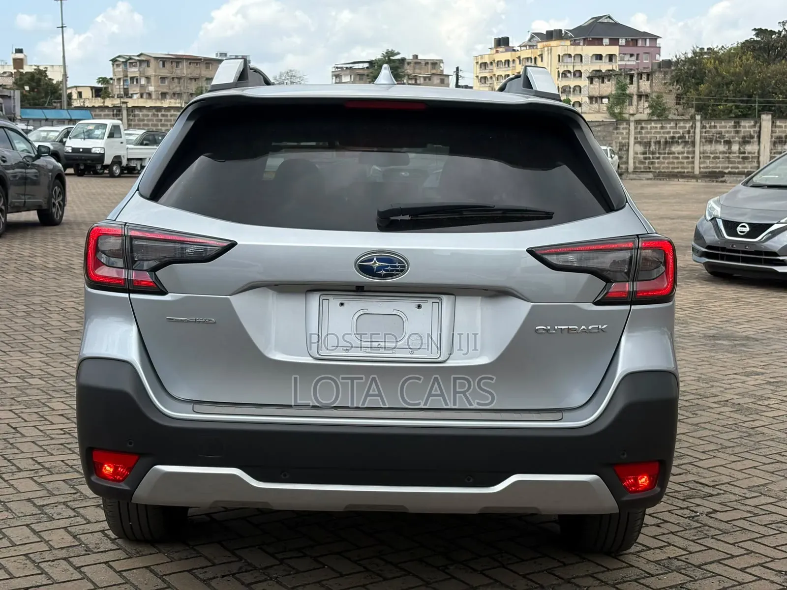Subaru Outback 2022 Gray