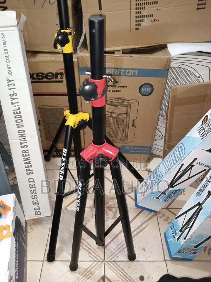 Heavy-Duty Professional Tripod Speaker Stand Set