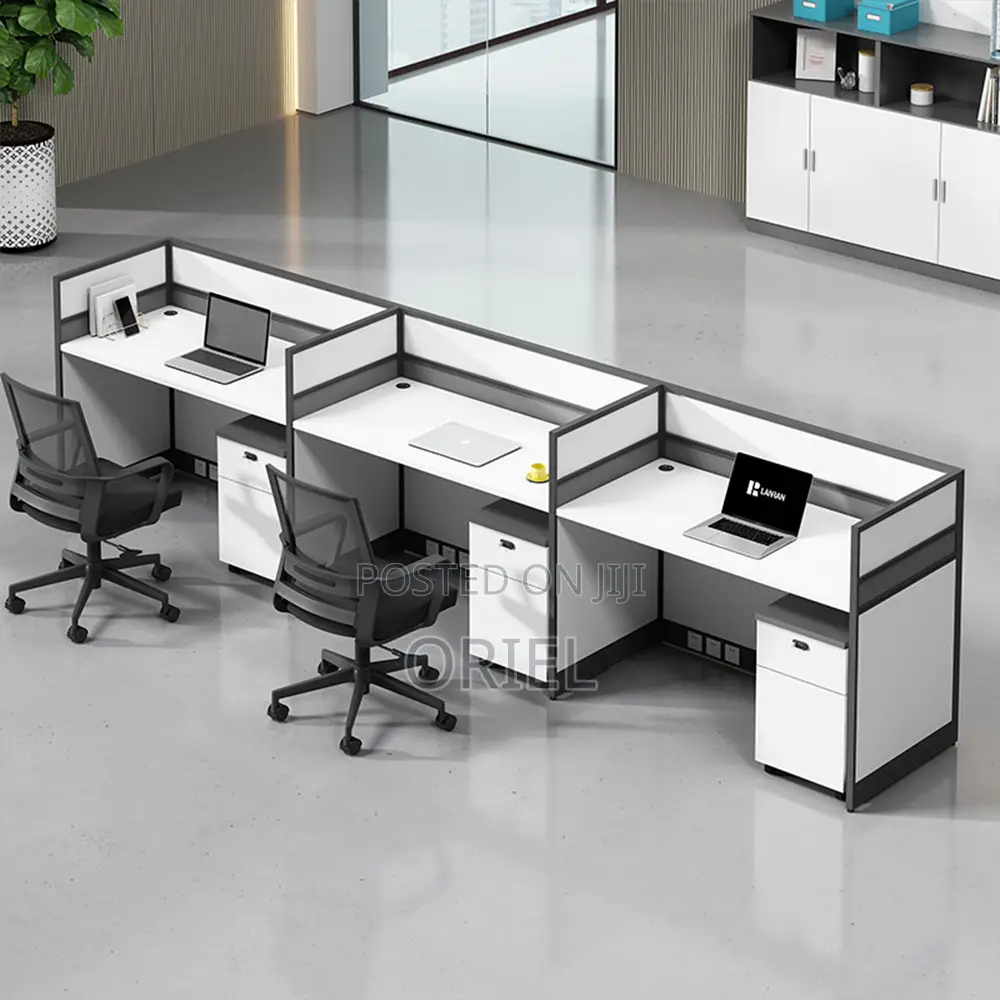 Office Workstation 3-Seater Straight Office Workstation