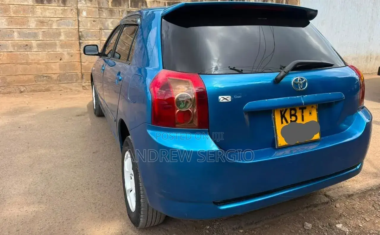 Toyota Corolla RunX 2006 Blue
