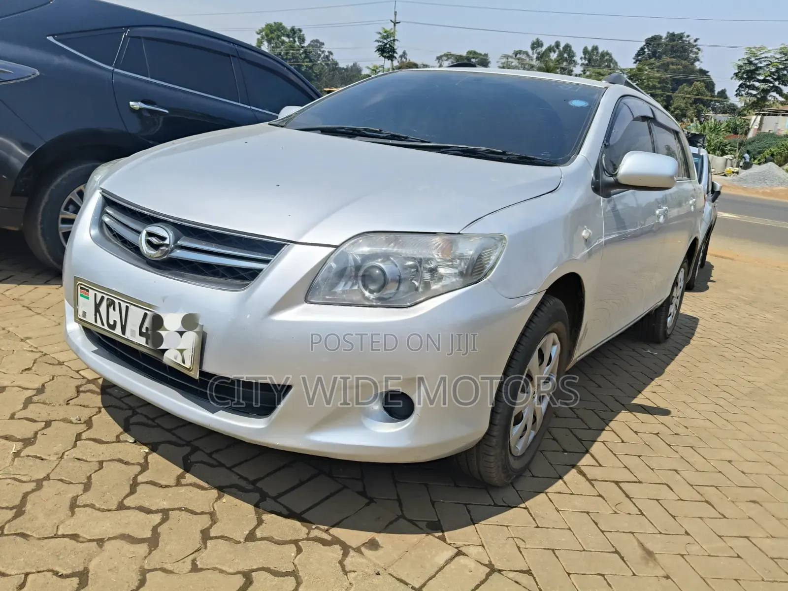Toyota Corolla Fielder 2012 Silver
