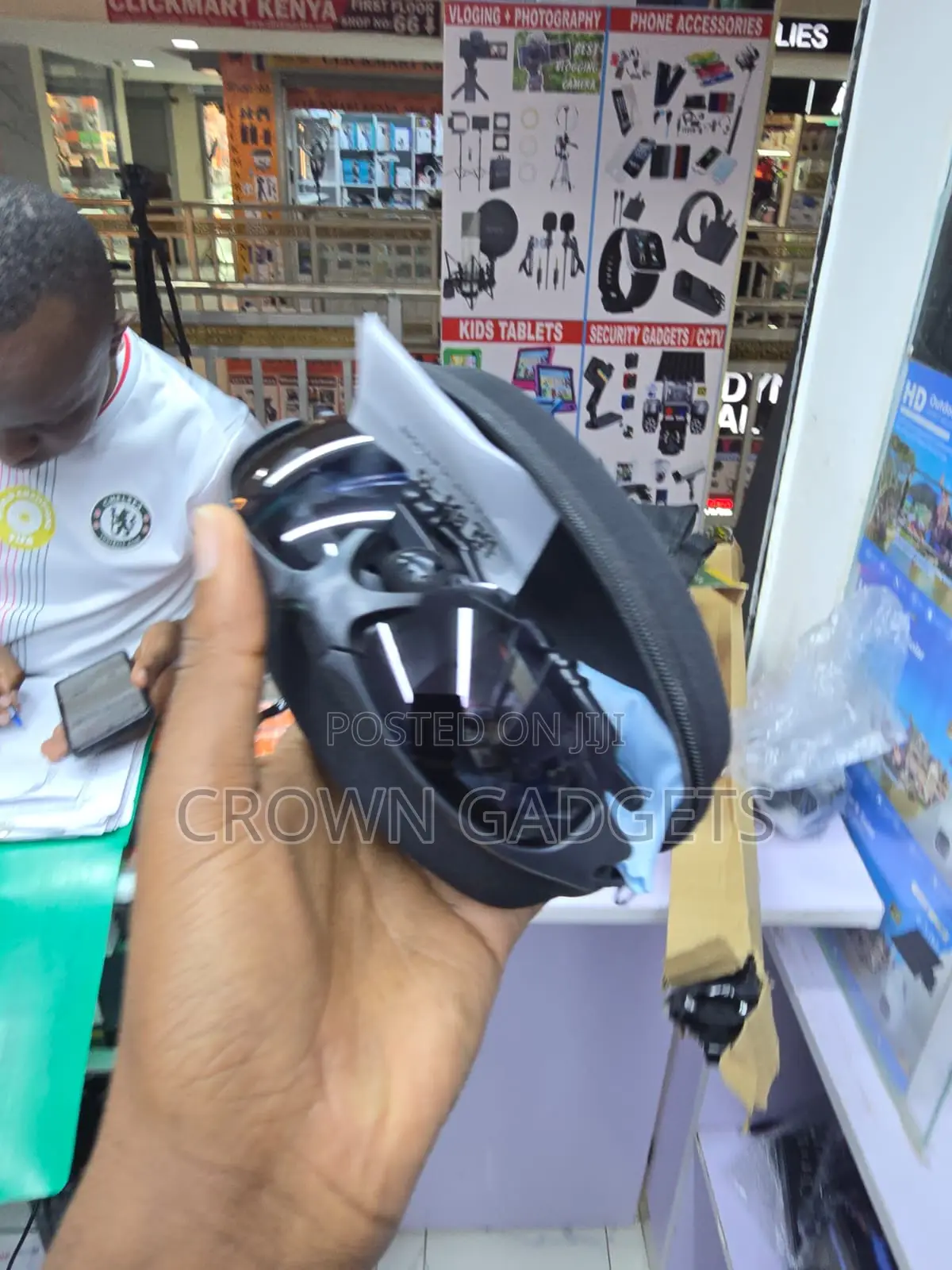 Smart Audio Bluetooth Sunglasses With Polarized Lenses