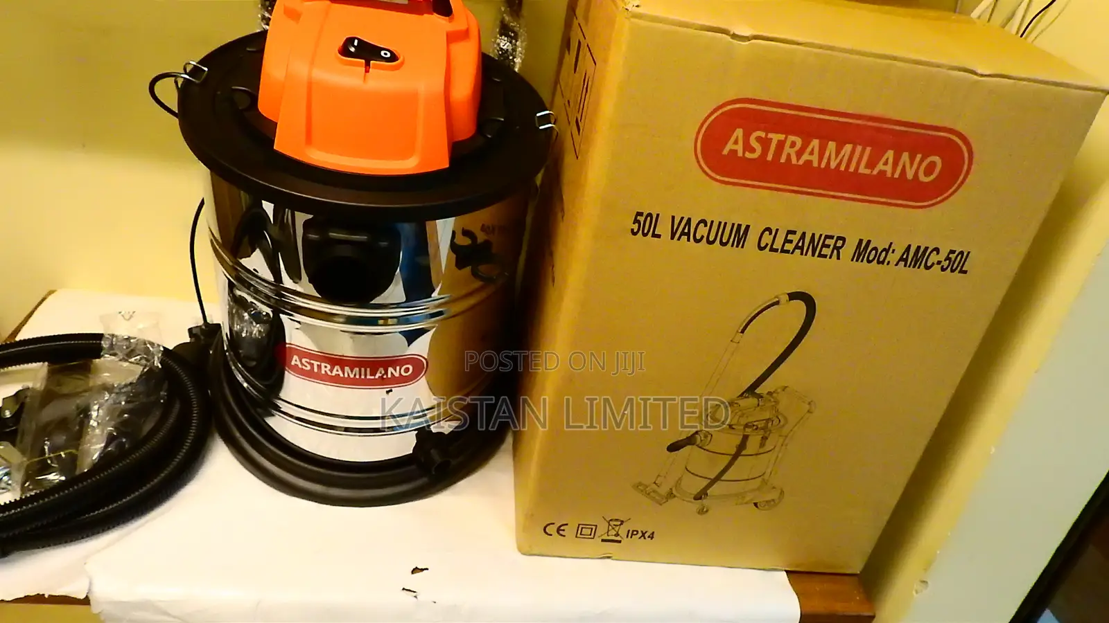 Astramilano 50L Commercial Heavy Duty Wet/Dry Vacuum Cleaner