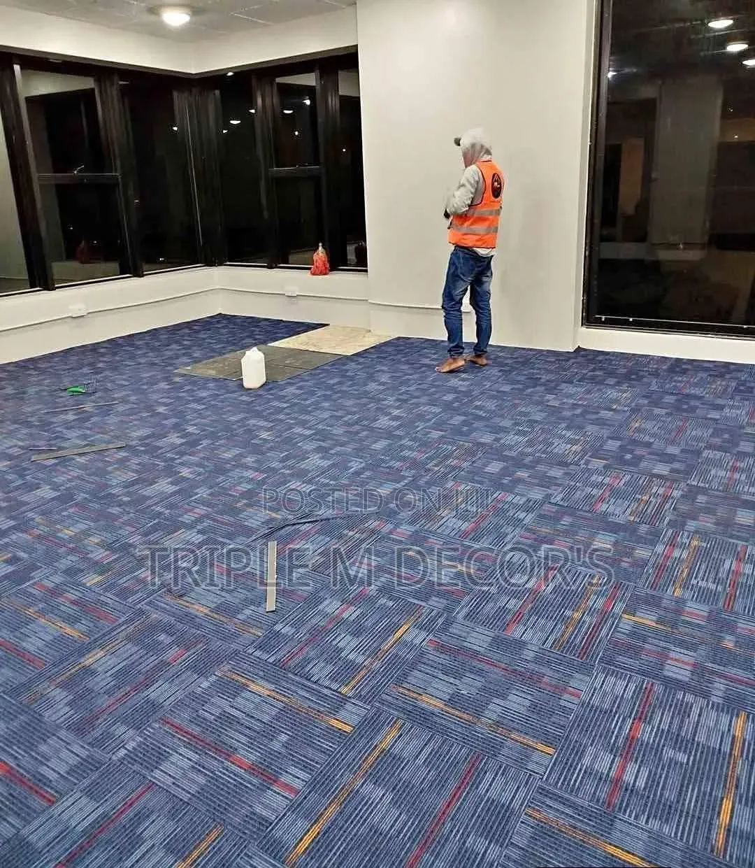 Modern Warm Homes/Offices Carpet Tiles