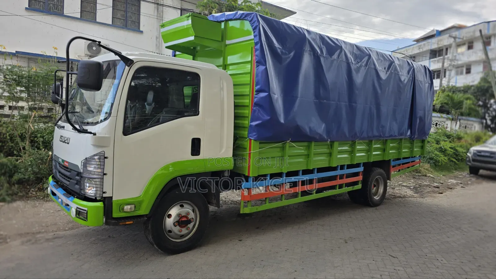 Frr90 Isuzu Open Body With Canvas