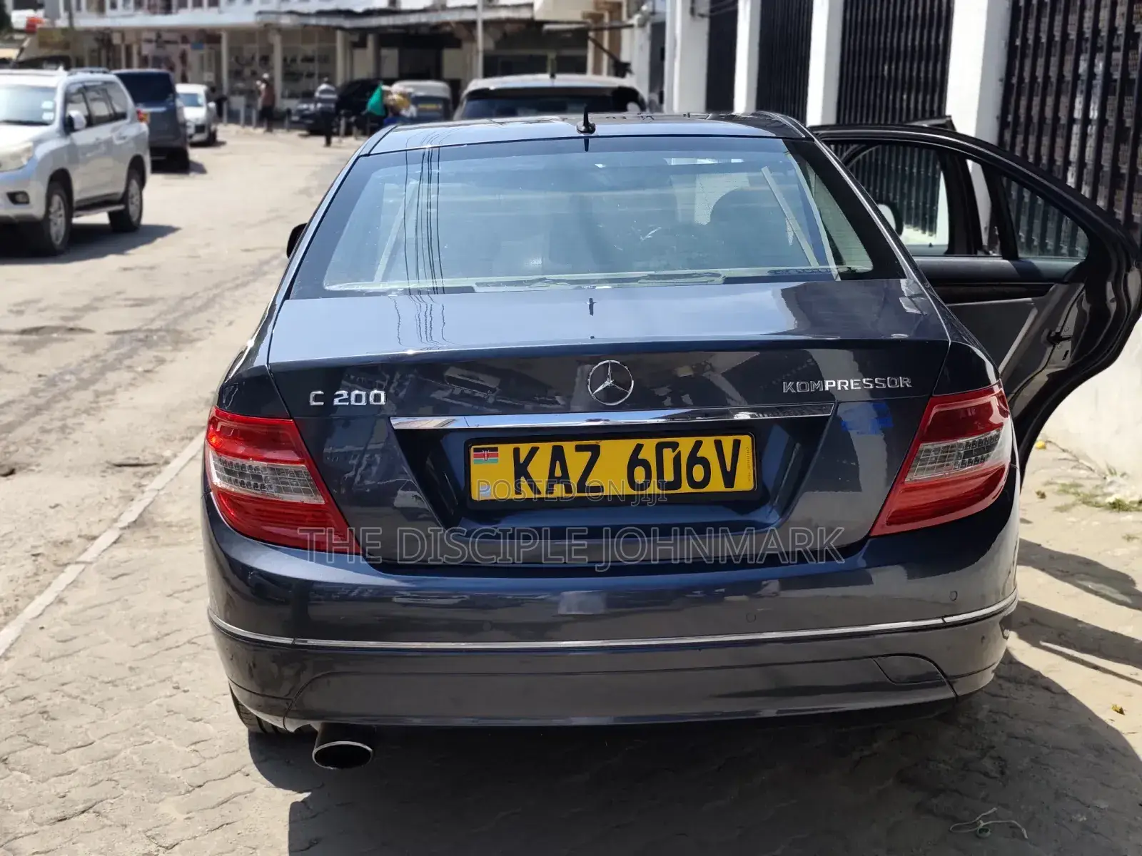 Mercedes-Benz C200 2007 Gray