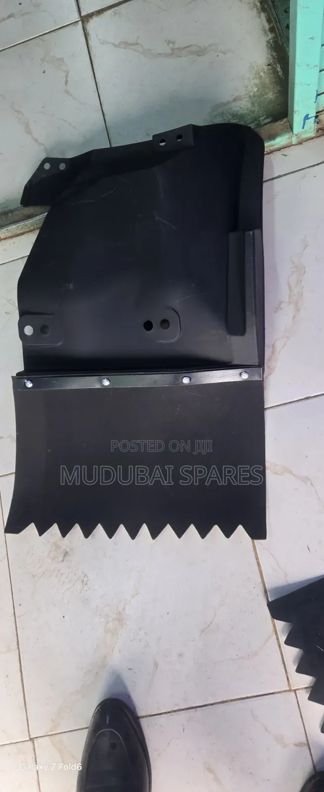 Isuzu NQR 81 or 700p Front Mudguard