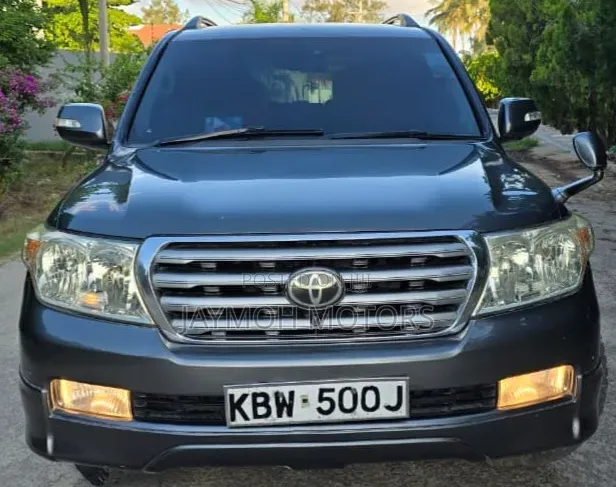 Toyota Land Cruiser 2011 Black