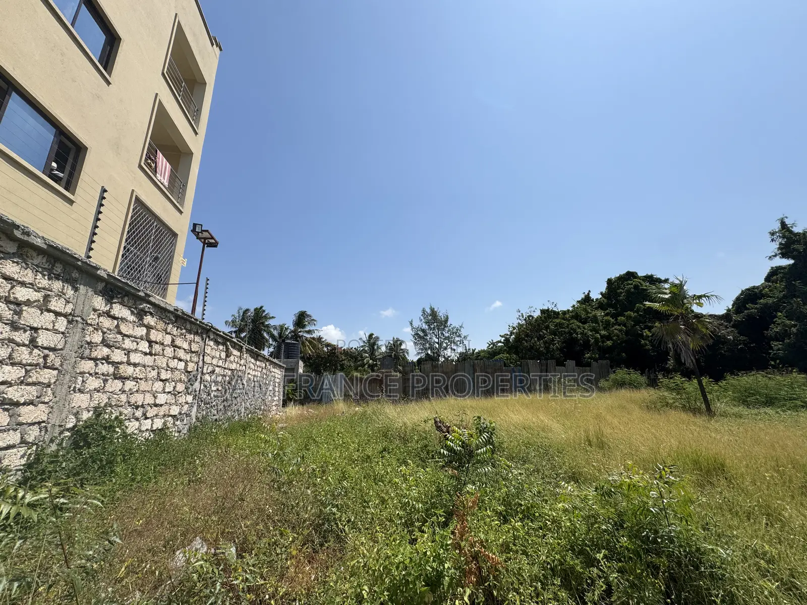 Prime Quarter Residential Plot on Sale Nyali