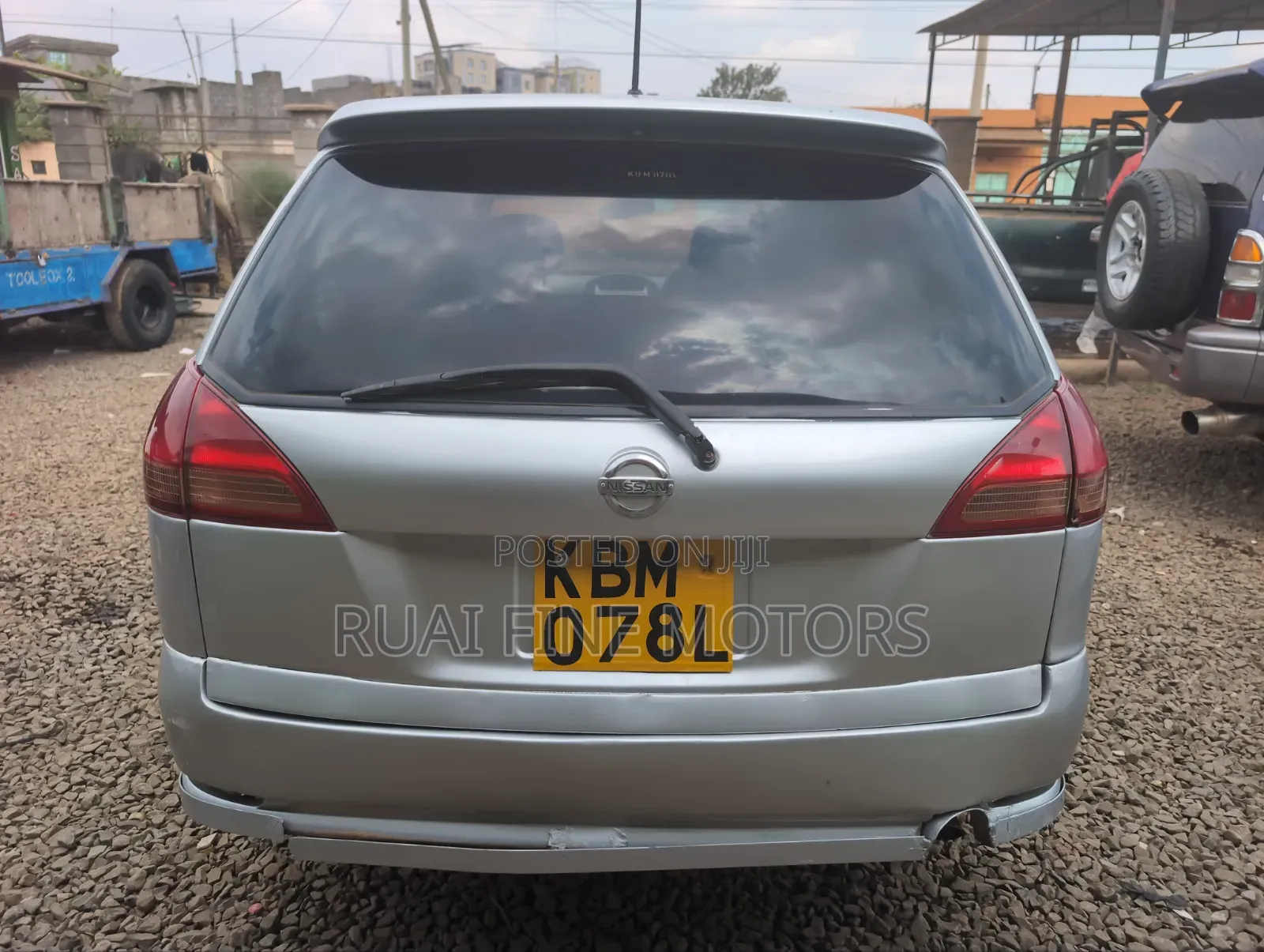 Nissan Wingroad 2004 Silver