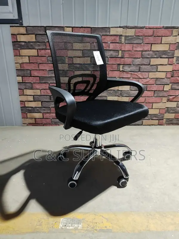 Ergonomic Conference Staff Chair