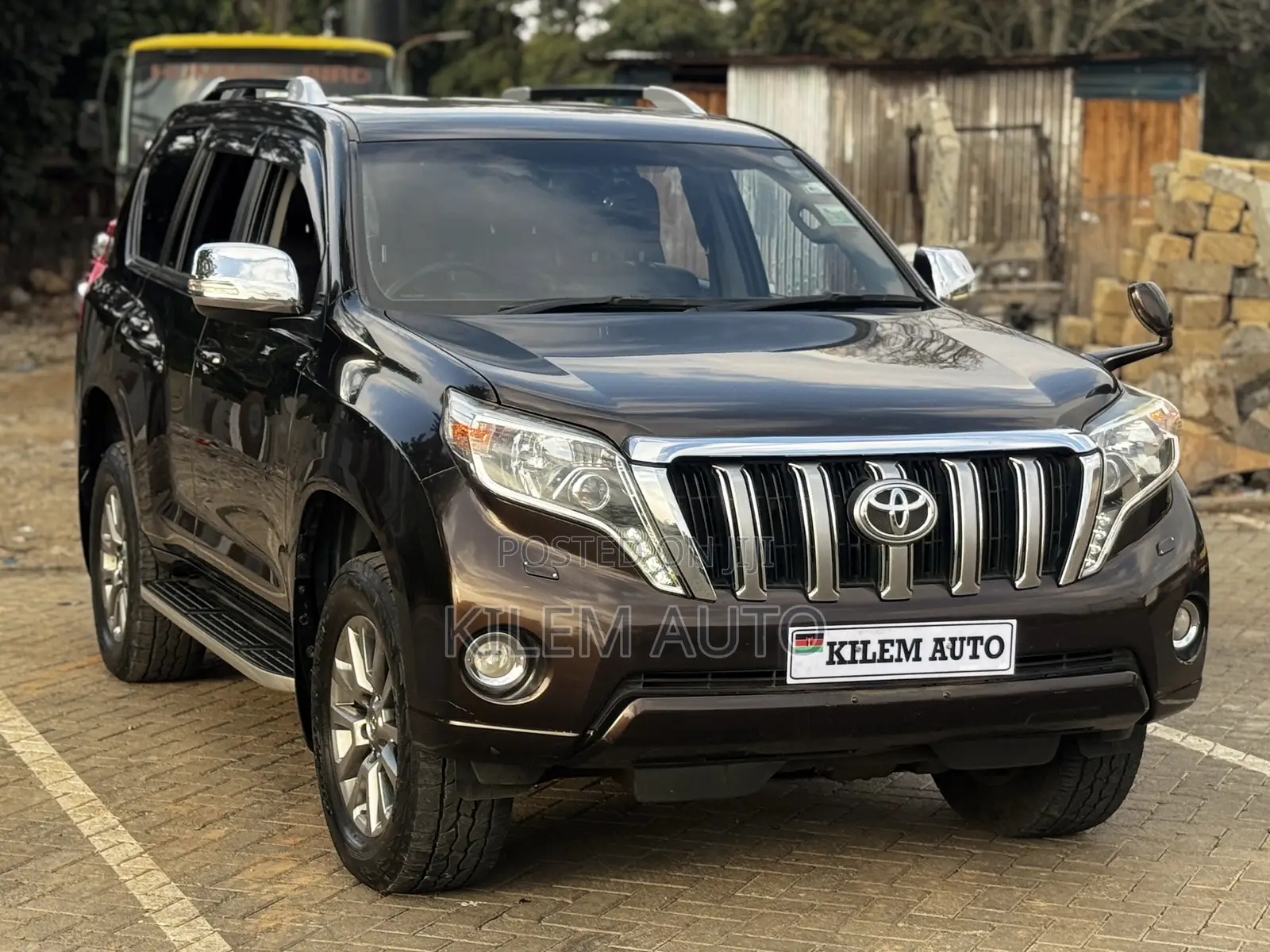Toyota Land Cruiser Prado 2.8 2017 Brown