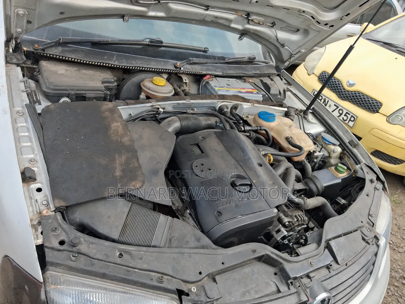 Volkswagen Passat 2000 Silver