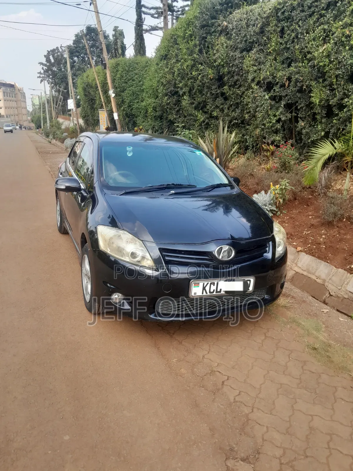 Toyota Auris 2010 Black