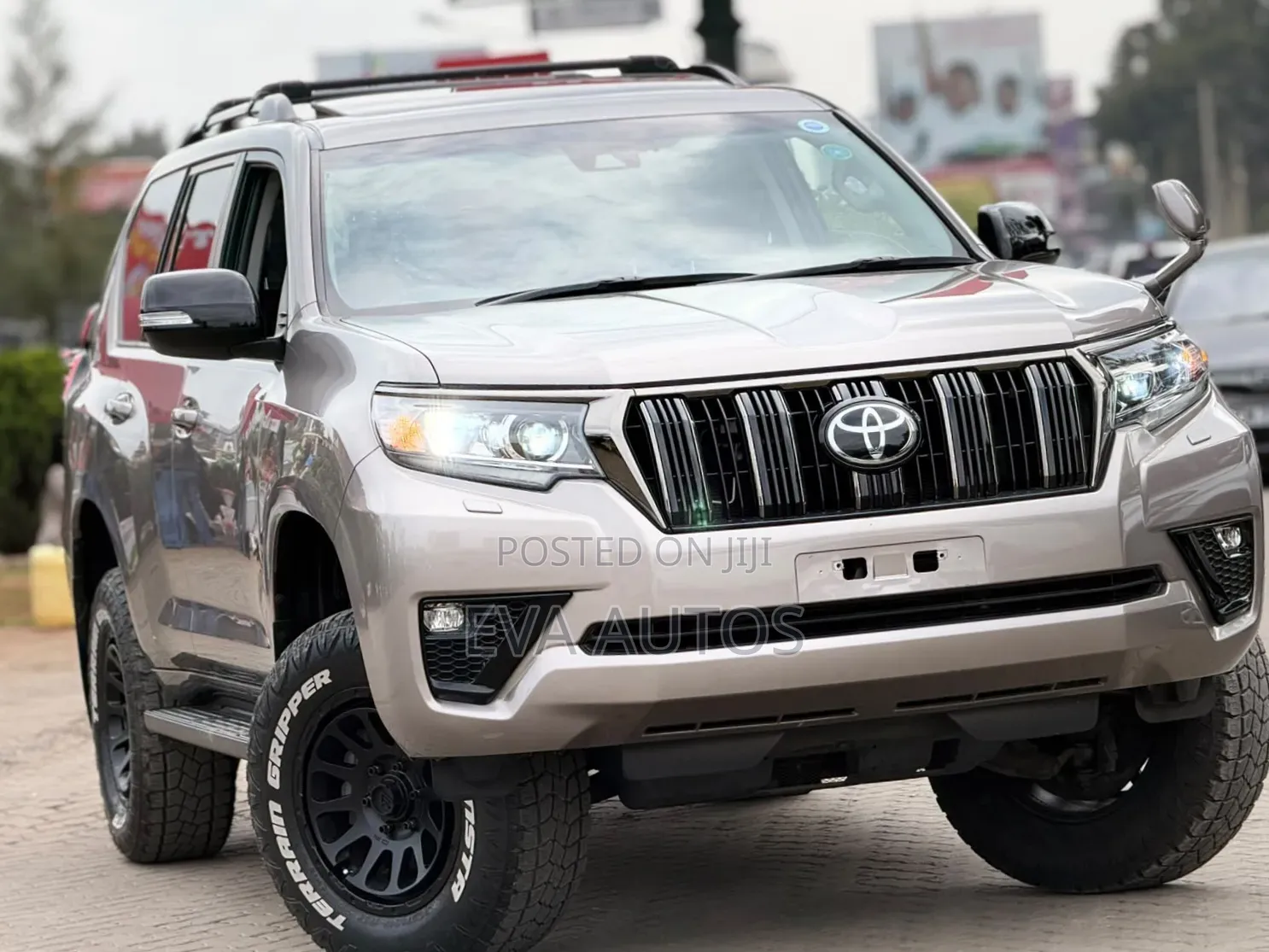 Toyota Land Cruiser Prado 2019 Gray