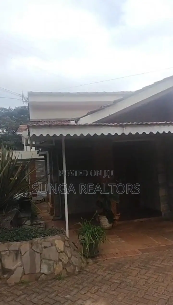 1bdrm Bungalow in Tree Lane, Hardy for rent