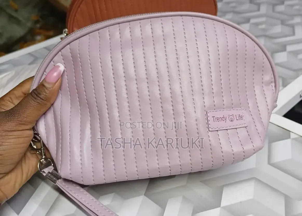 Portable Make Up Kit Bag