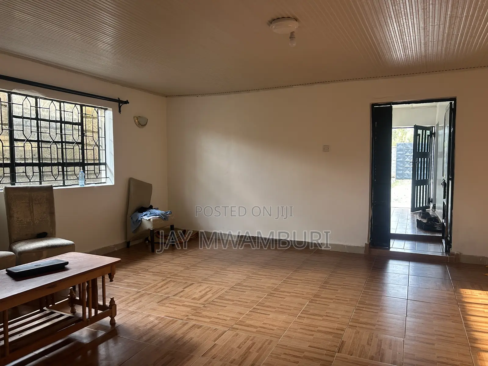 5bdrm House in Katani for rent