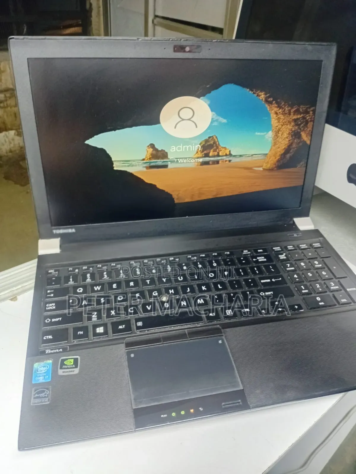 Laptop Toshiba A50 1GB Intel Core i7 HDD 1T