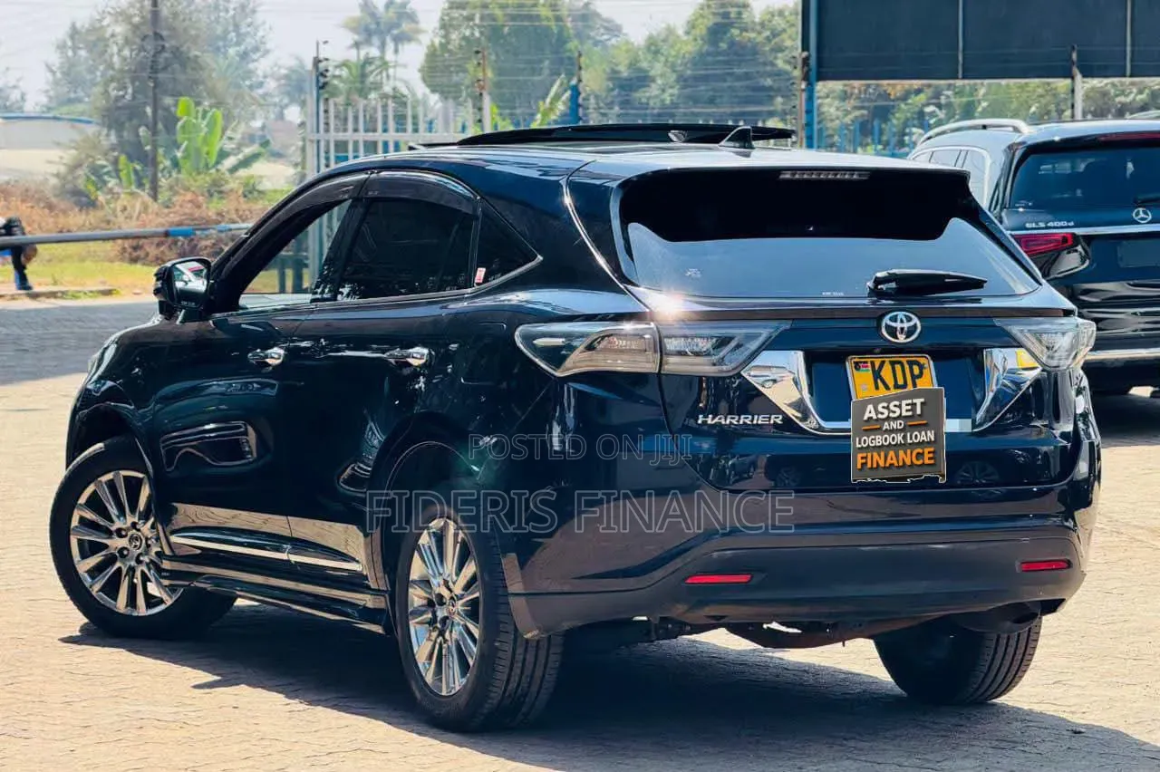 Toyota Harrier 2017 Black