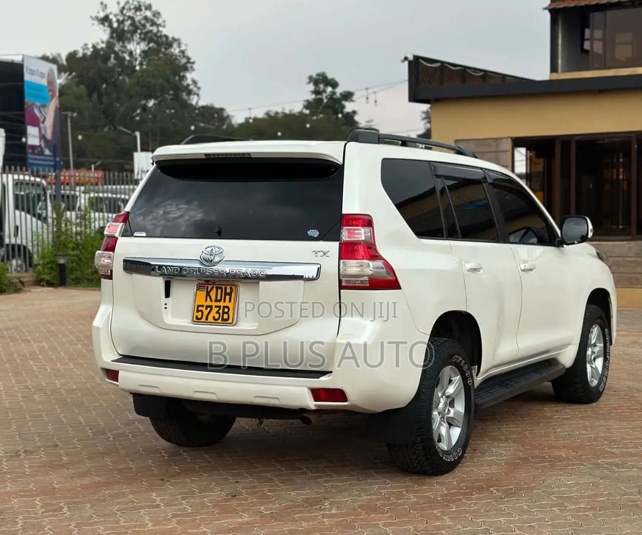 Toyota Land Cruiser Prado 2014 White