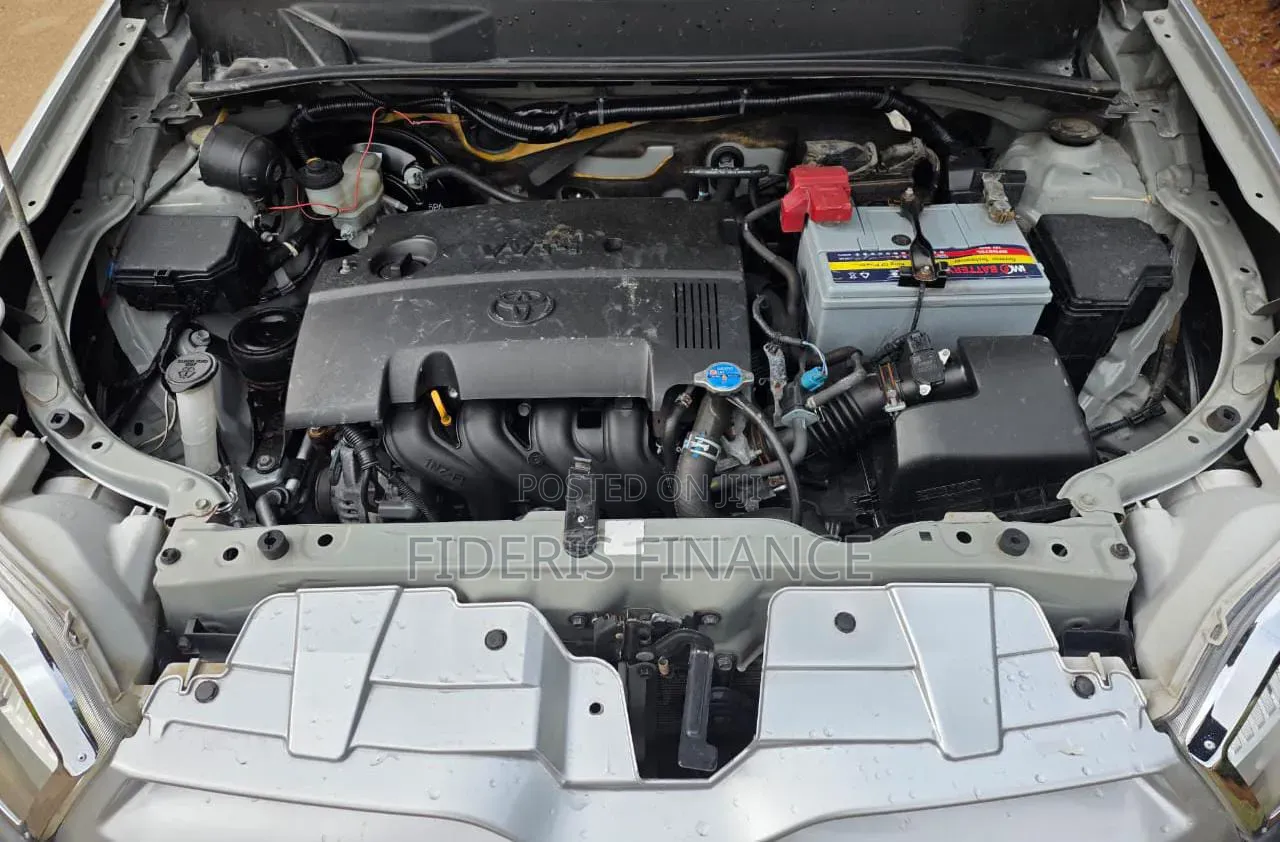 Toyota Probox 2016 Silver