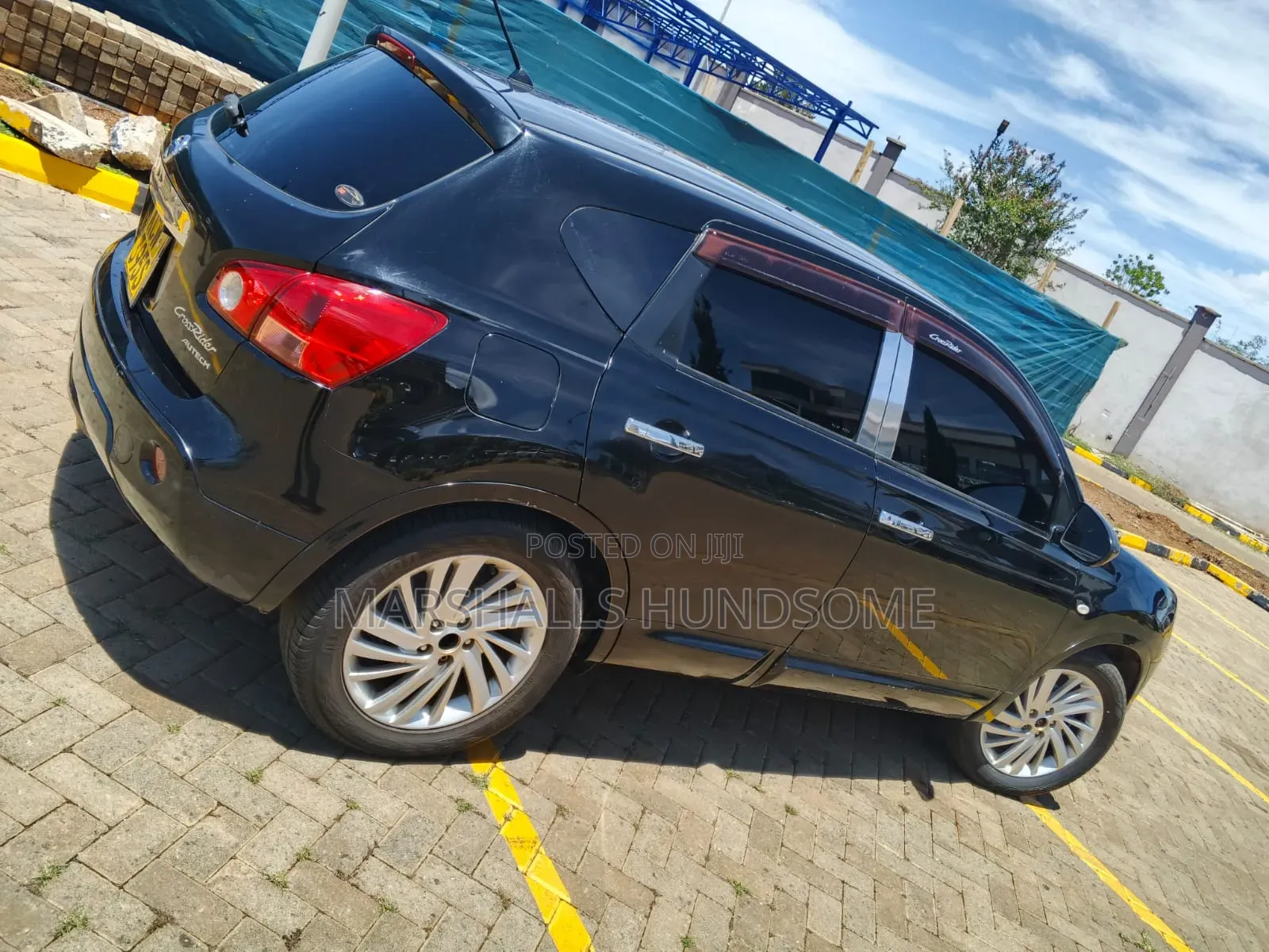 Nissan Dualis 2013 Black