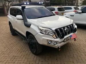 Toyota Land Cruiser Prado 3.0 TD 2012 White