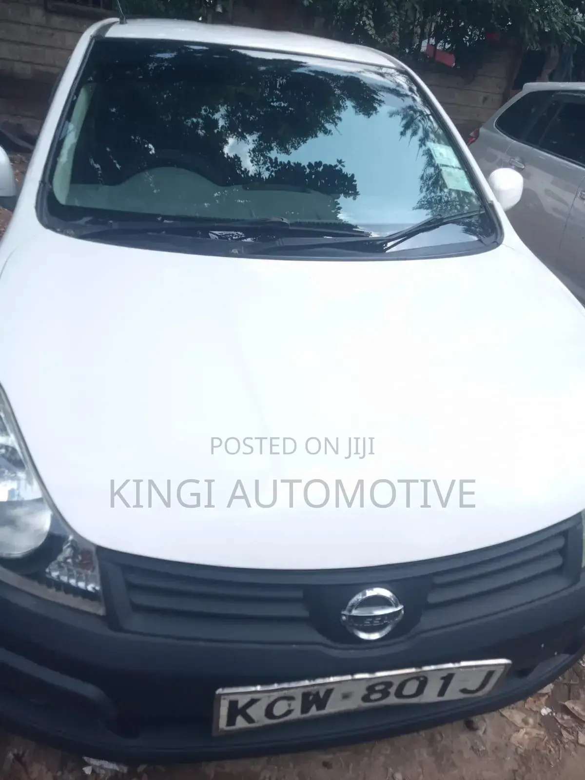 Nissan Advan 2013 White