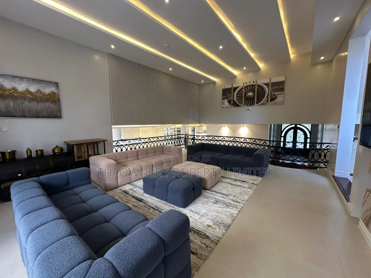 6bdrm Mansion in Karen, Hardy for sale