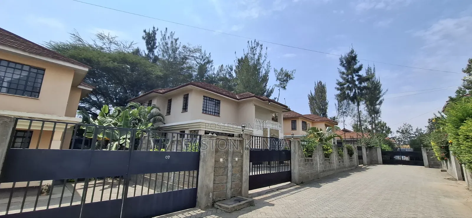 5bdrm Mansion in Kitengela for rent