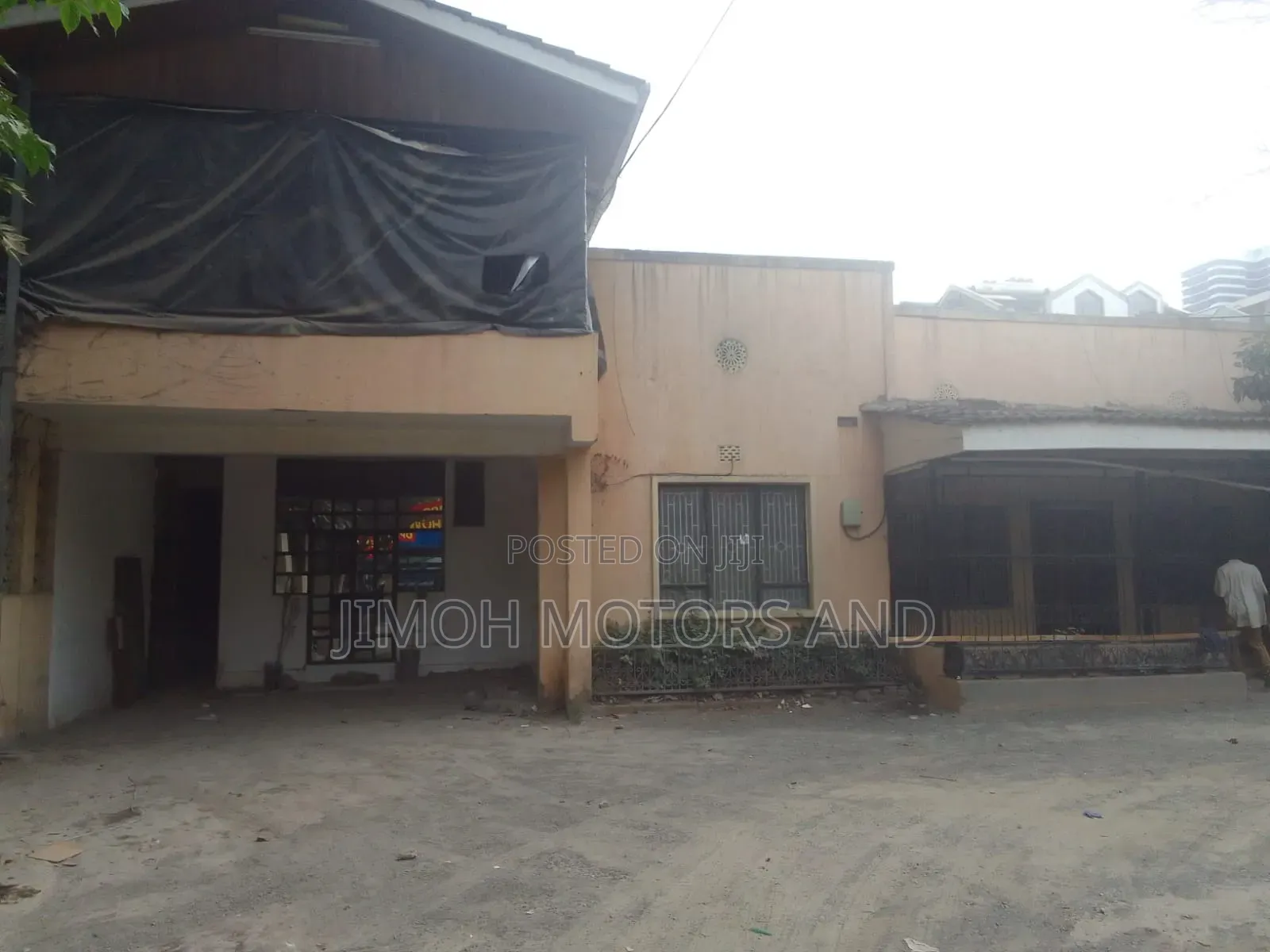 6bdrm Apartment in Mugotio Road, Parklands/Highridge for sale