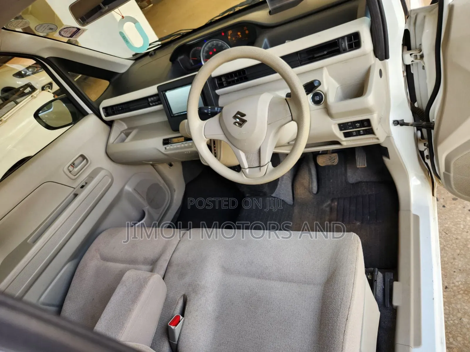 Suzuki Wagon 2018 White