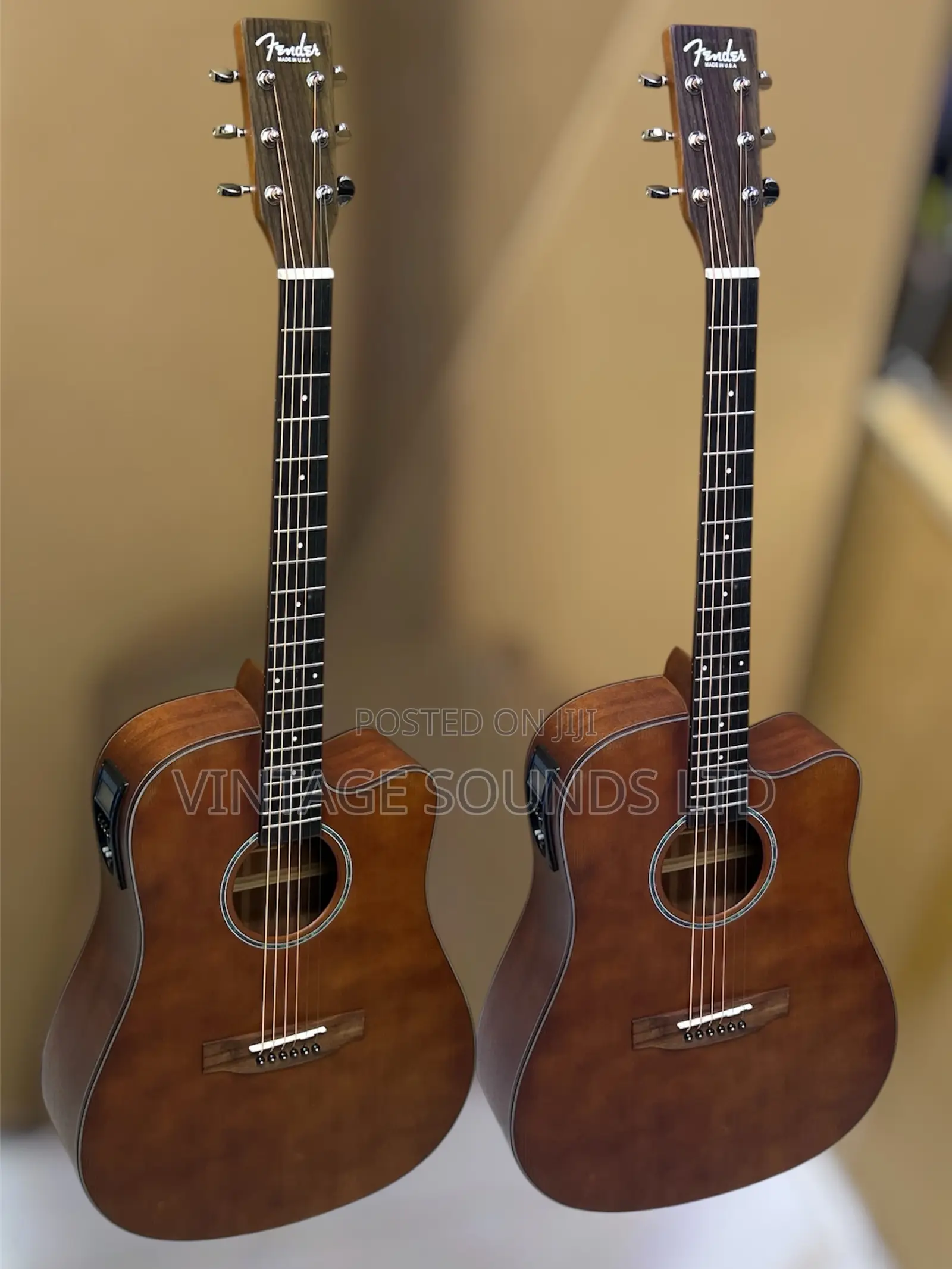 Fender CD-60 Semi-Acoustic Guitar – Easy-to-Play Neck