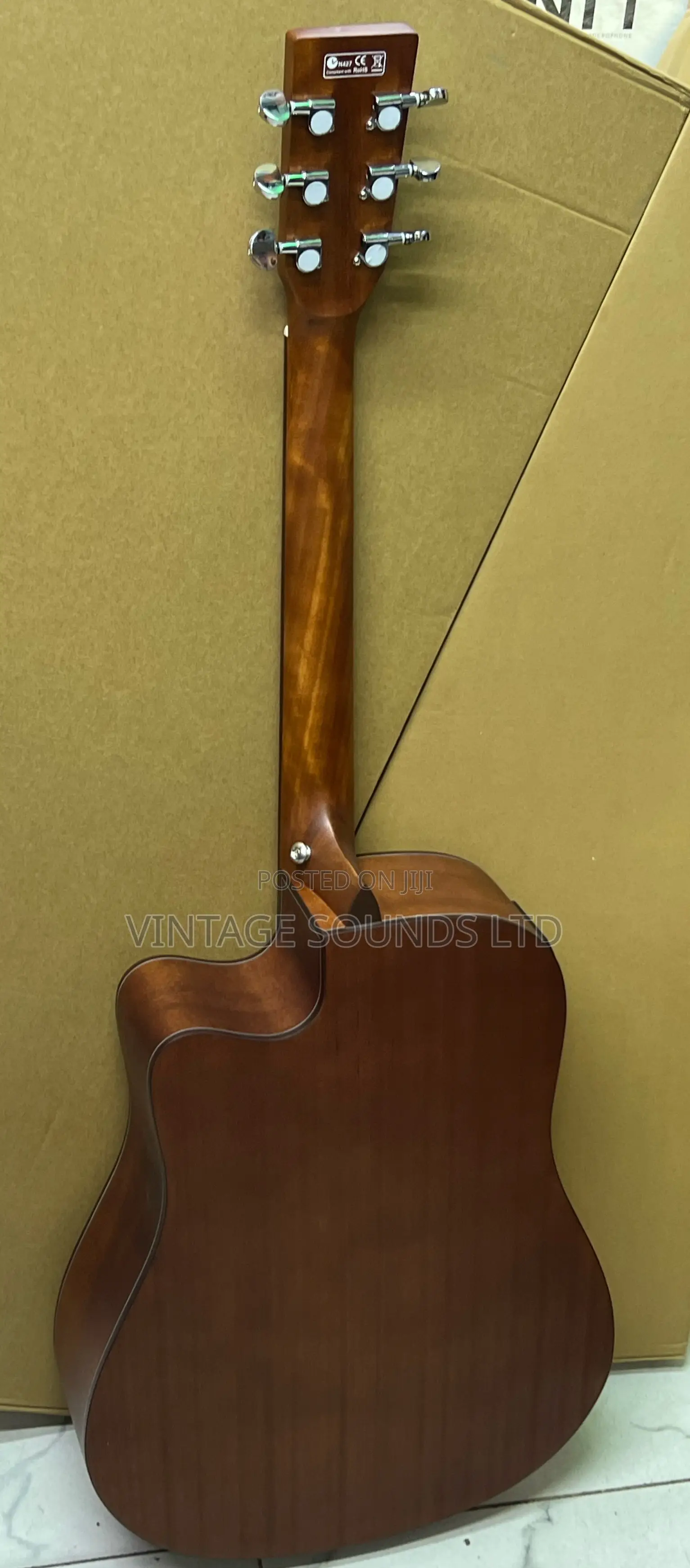 Fender CD-60 Semi-Acoustic Guitar – Easy-to-Play Neck