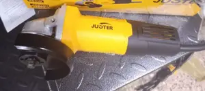 JUSTER 950W Angle Grinder – Heavy-Duty Power Tool