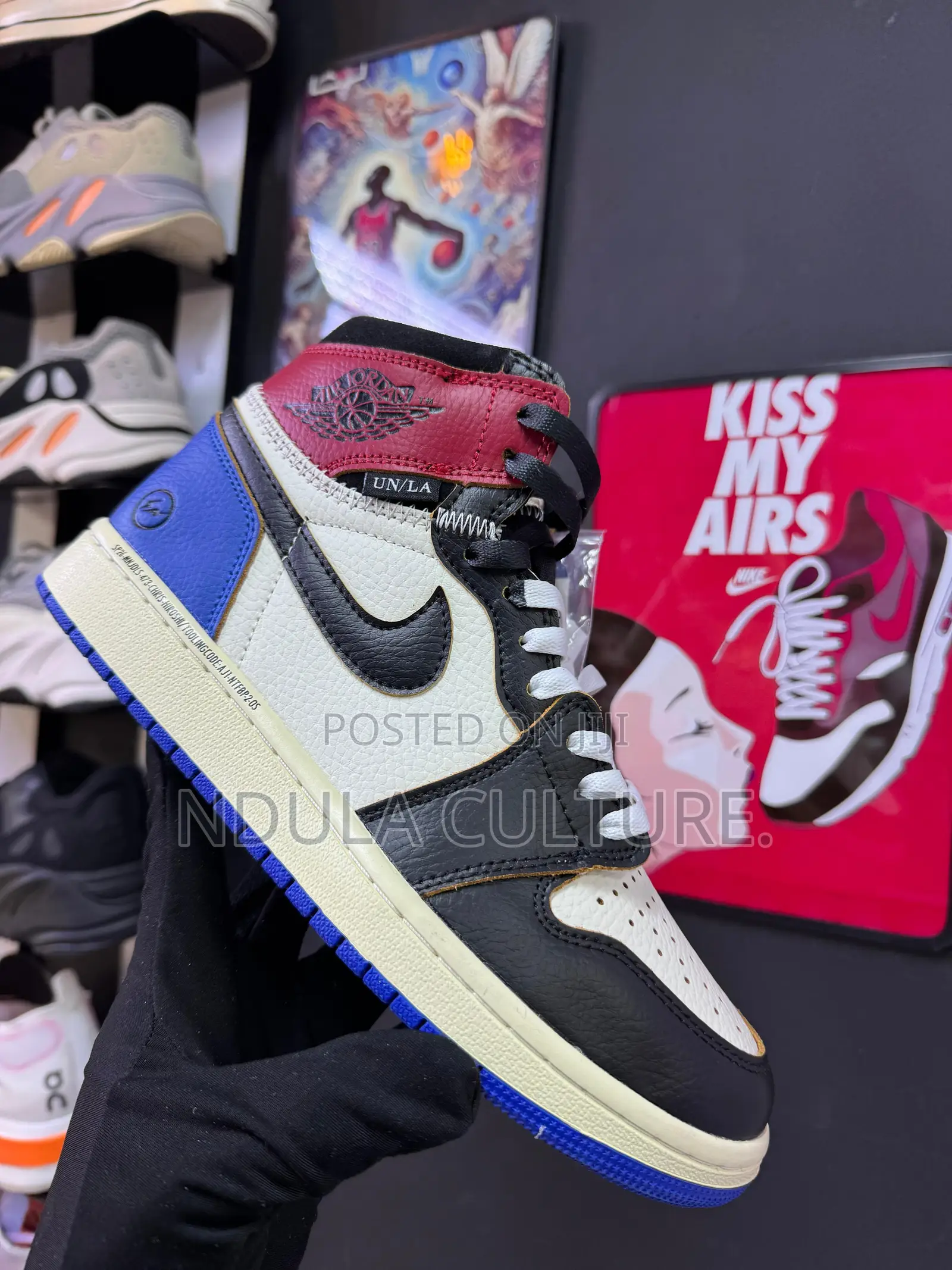 Retro Jordan 1 Shoe