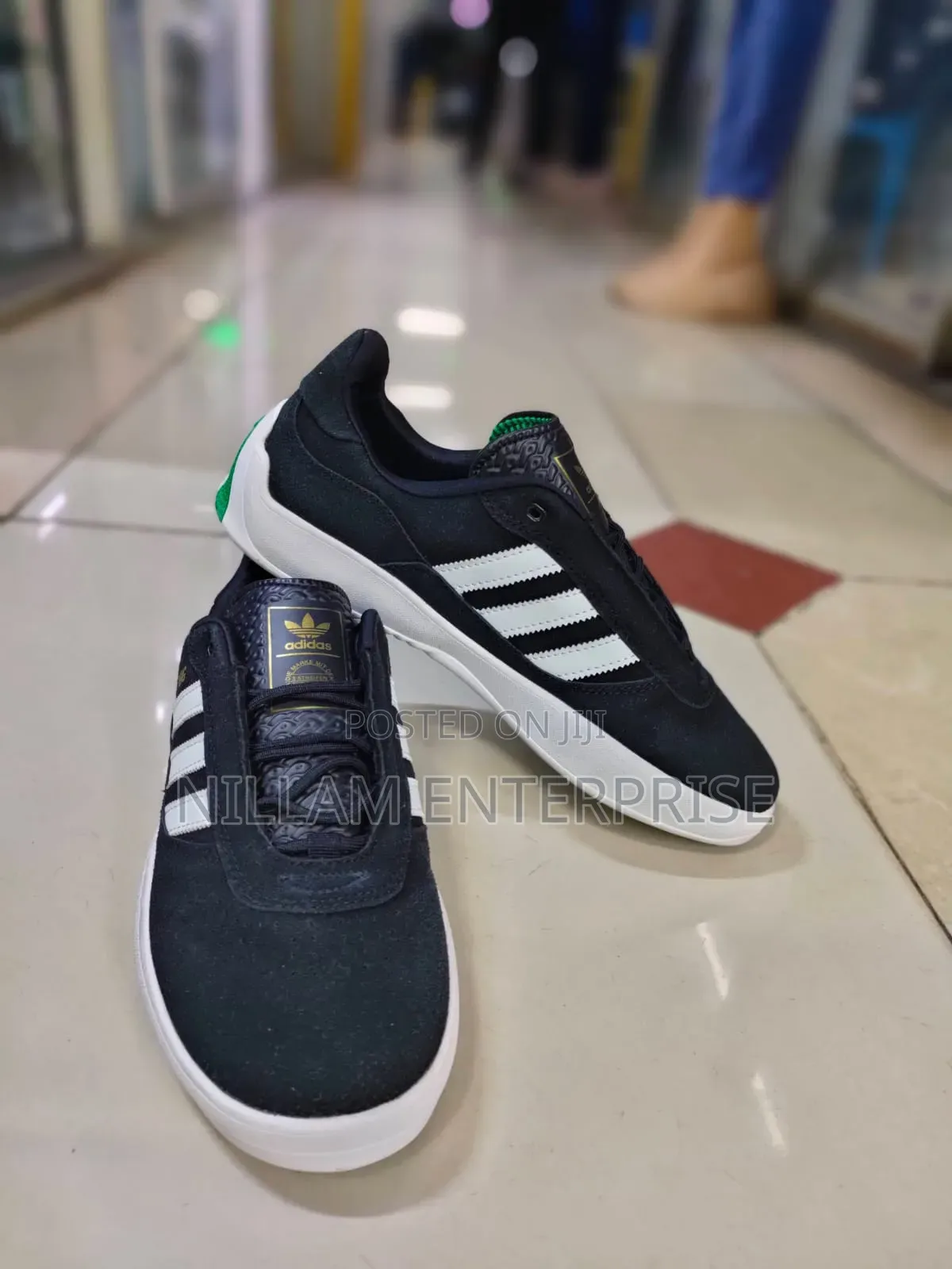 Adidas Puing Black*
