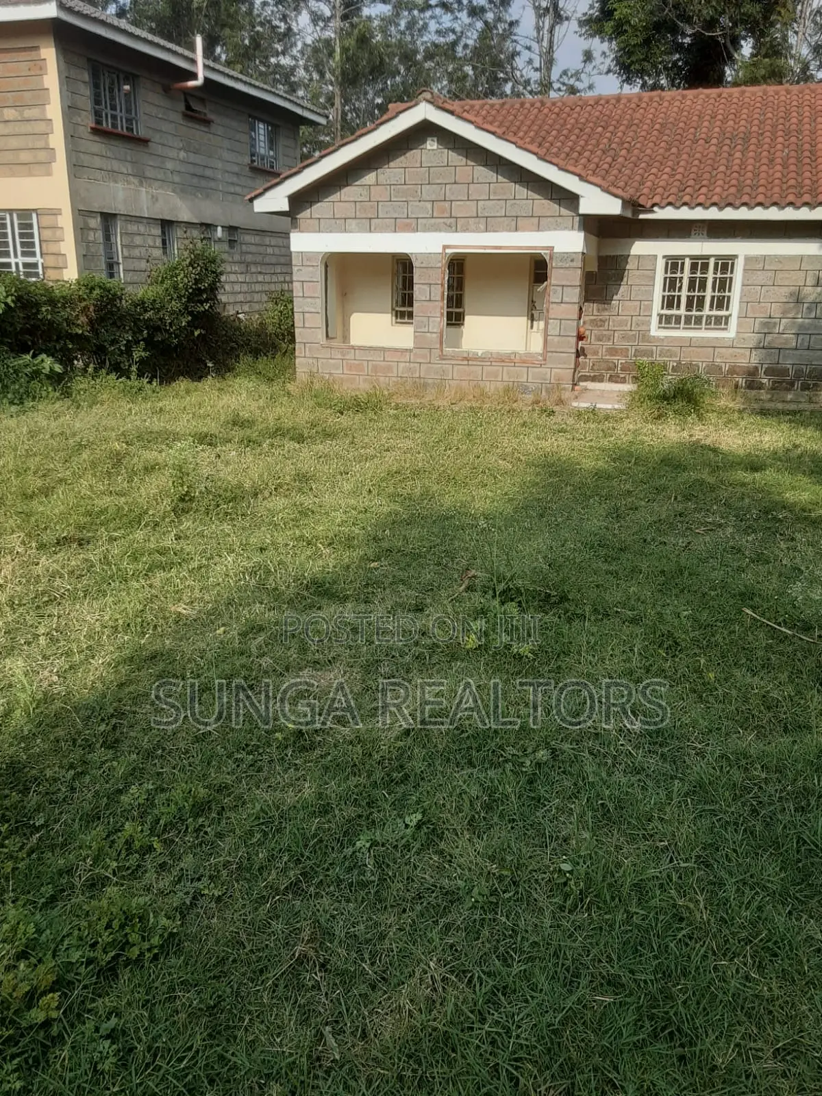 3bdrm Bungalow in Gataka Road for sale