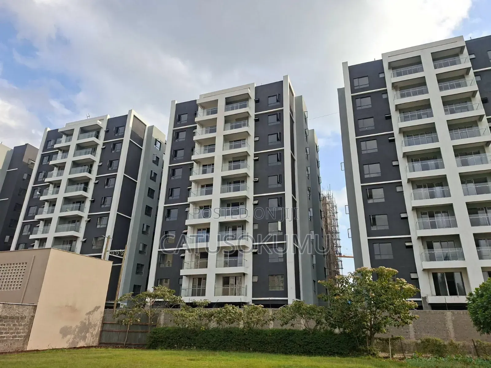 3bdrm Apartment in Syokimau, Gateway Mall Area for sale