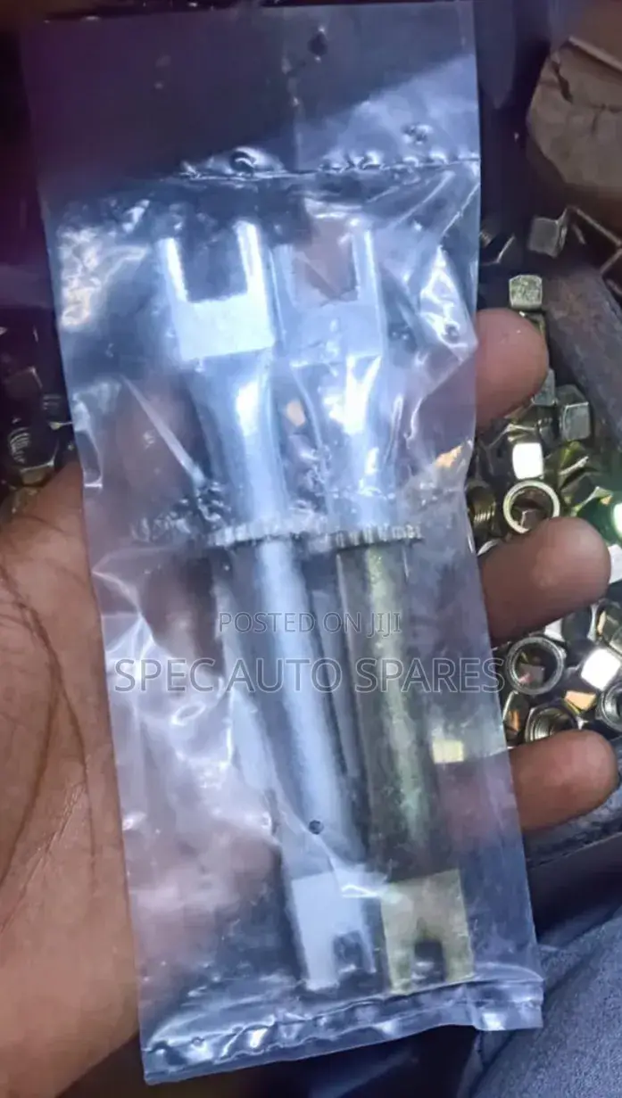 Rear Brake Adjuster Toyota Hilux Shark