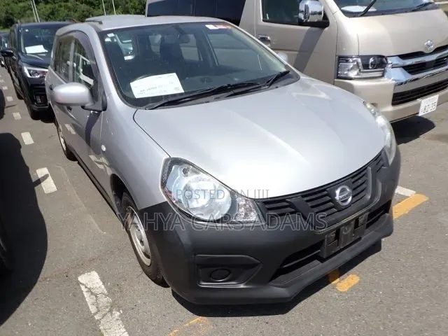 Nissan Advan 2019 Silver