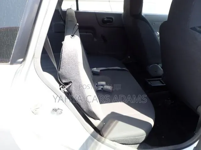 Nissan Advan 2019 Silver