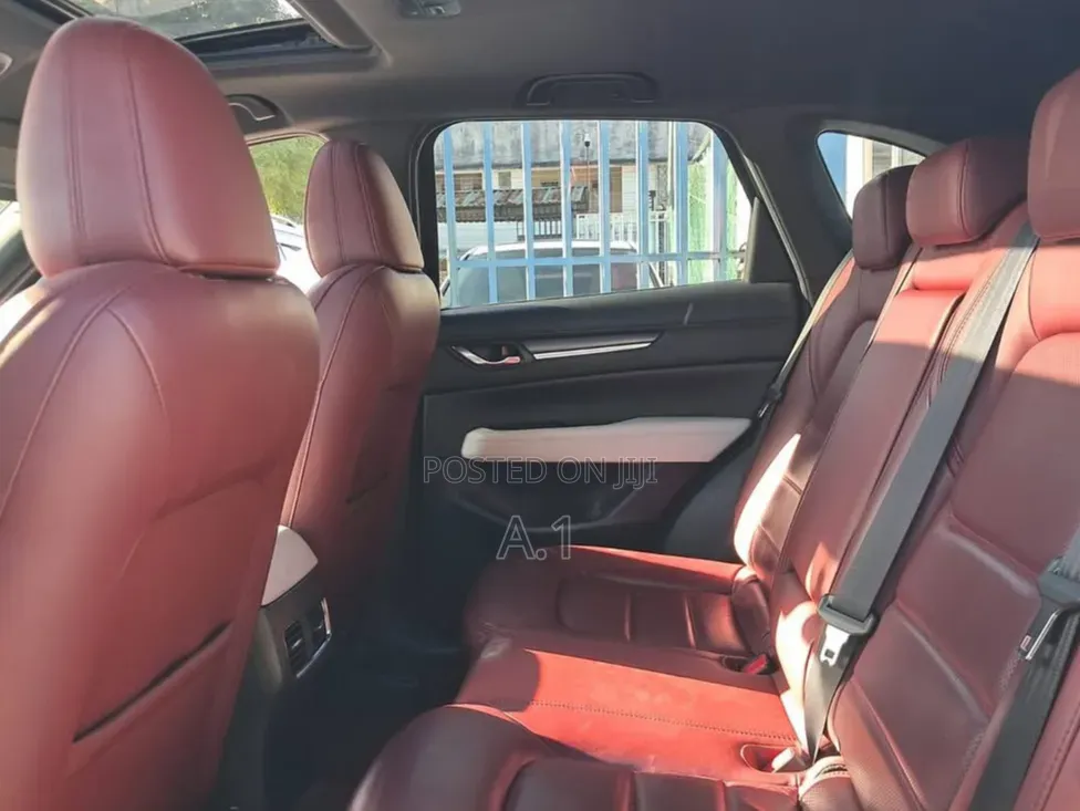Mazda CX-5 2019 Off white